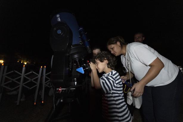 Mersinliler meteor yağmurunu izledi
