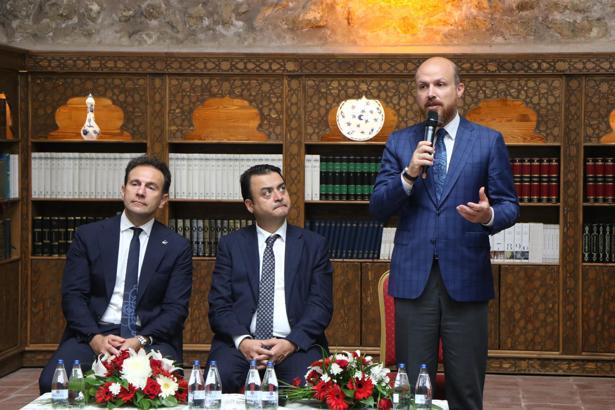Bilal Erdoğan: Malazgirt ve Çanakkale gelecek bin yılımızın çözümlerini de önümüze koyuyor (2)