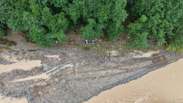 Giresun'da sağanak sel ve taşkına neden oldu; 2 kişi kayıp (4)