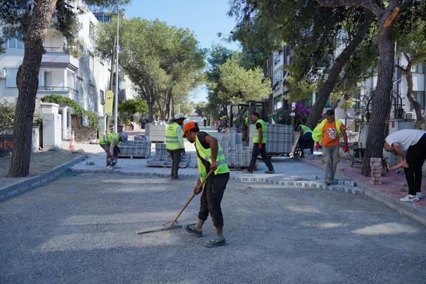 Ayvalık'ta yol dönüşümü 150 Evler Mahallesi'nden başladı