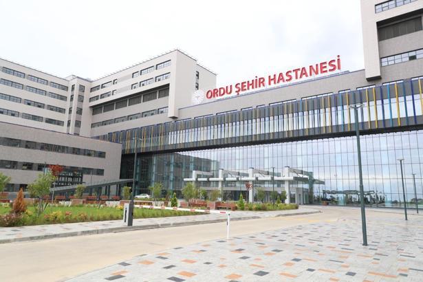 Vali Erol, Ordu Şehir Hastanesi’nde incelemelerde bulundu