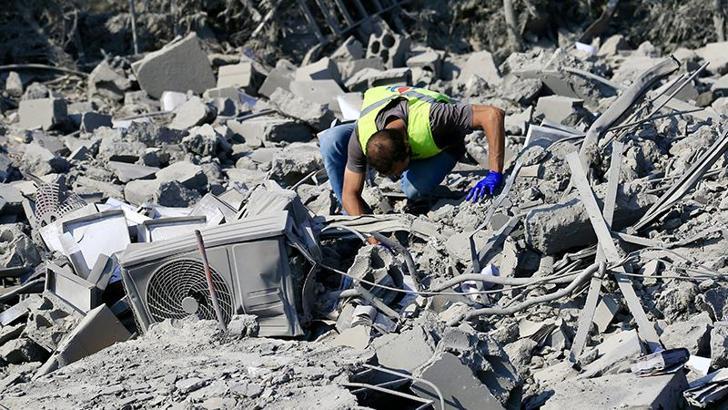 İsrail'den Lübnan'ın güneyine hava saldırısı: 7 ölü, 3 yaralı