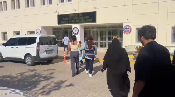 Eskişehir merkezli 19 ilde modem dolandırıcılığı operasyonu; 90 gözaltı