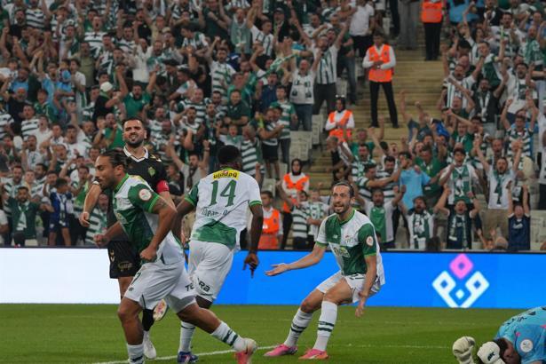 Bursaspor - Iğdır FK: 1-0