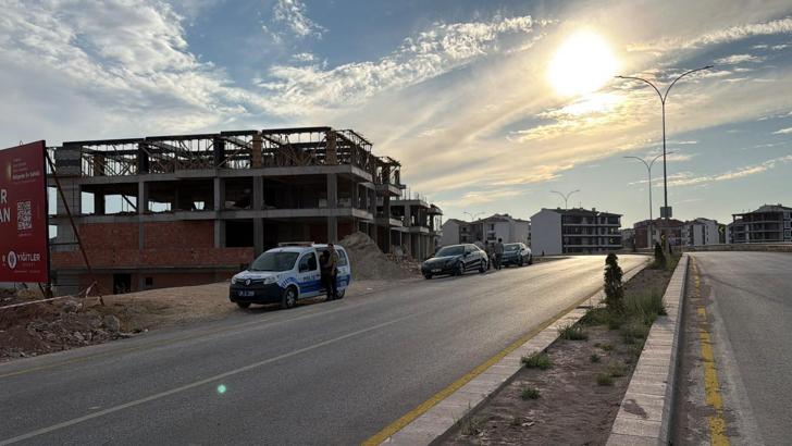 İnşaattan 3'üncü katındaki iskelesinden düşen işçi öldü