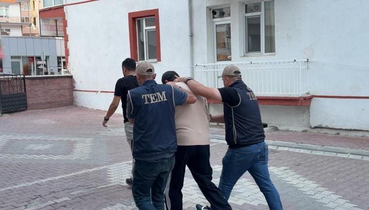 Kırmızı bültenle aranan Irak uyruklu terör şüphelisi, Kırşehir'de yakalandı