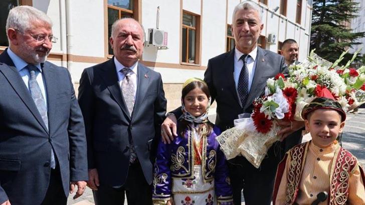 Ticaret Bakanı Bolat: Terörün kökünü sonuna kadar kazıyacağız