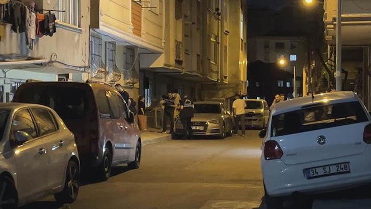 BaÄŸcılar'da komÅŸular arasında bıçaklı ve silahlı kavga: 4 yaralı