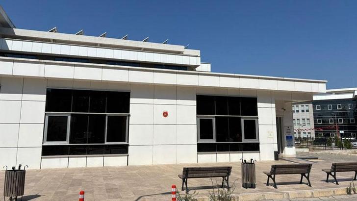 Uyuşturucu bağımlısı oğlunu öldürüp, polise teslim oldu