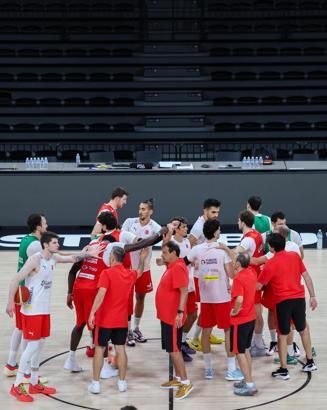 A Milli Erkek Basketbol Takımı, Türk Hava Yolları DBB Süper Kupa için Almanya'ya gitti