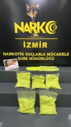 Çantasında 31 bin 320 uyuşturucu hapla yakalandı