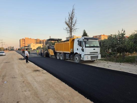 Mardin’de asfalt çalışmaları sürdürüyor