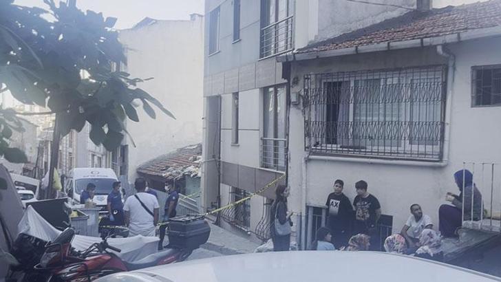 Şişli'de bir evde silahla başından vurulmuş erkek cesedi bulundu