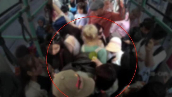 İstanbul'da toplu taşımada turistlere yankesicilik yapam 20 şüpheli yakalandı
