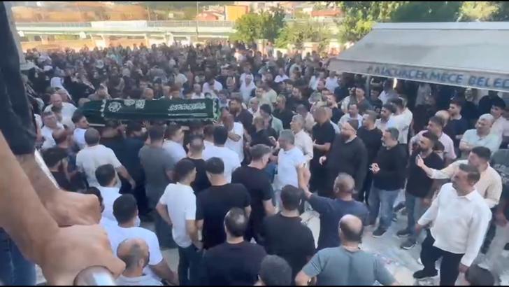 Küçükçekmece’de kafedeki silahlı saldırıda ağır yaralanan 2 kişi hayatını kaybetti
