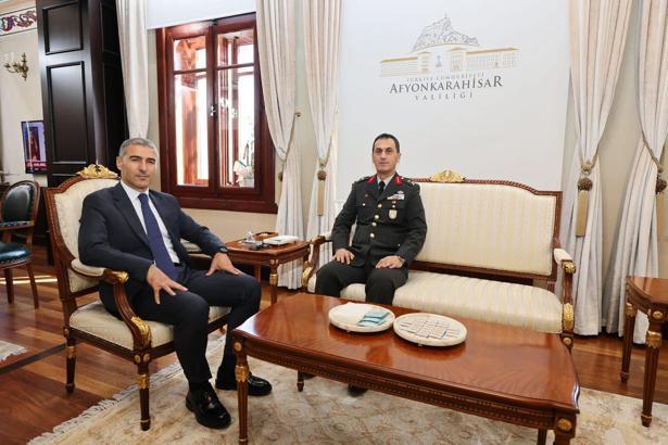 Garnizon Komutanı Kıral’dan Vali Aktaş’a ziyaret