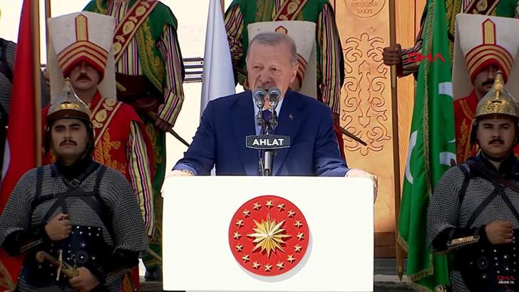 Cumhurbaşkanı Erdoğan'dan önemli açıklamalar