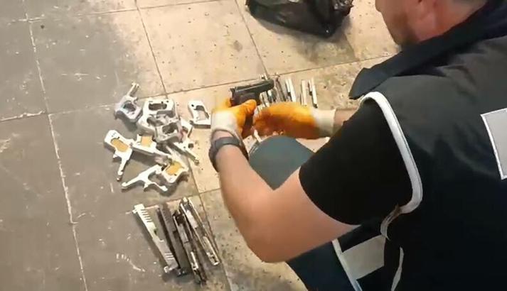 2 ilde silah kaçakçılığı operasyonu; 13 gözaltı