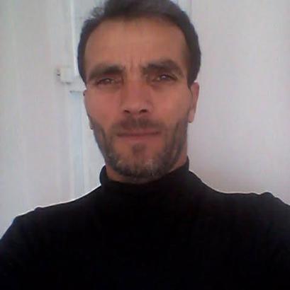 Annesine mesaj atan kişiyi demir çubukla döverek öldürdü