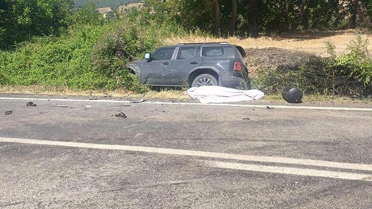 Manisa'da iki otomobil çarpıştı: 2 kardeş öldü, 2 yaralı