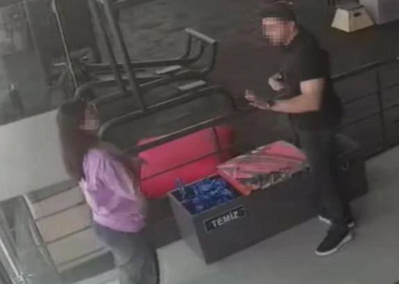 Spor salonunda kadına şiddet kamerada