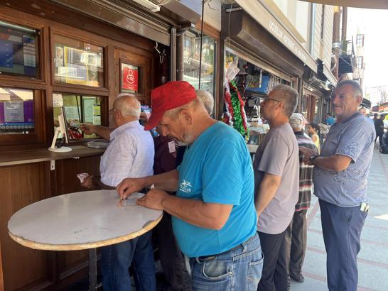 Edirne’de bir talihli Kazı Kazan’dan 8 milyon TL kazandı