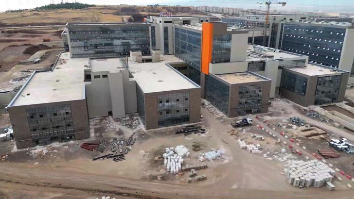 Kayapınar Şehir Hastanesi’nde fiziki gerçekleşme oranı yüzde 98’e ulaştı