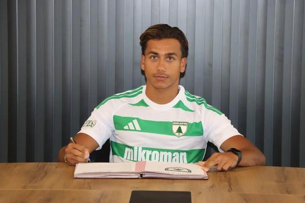 Muğlaspor'da Oğuzhan da imzayı attı