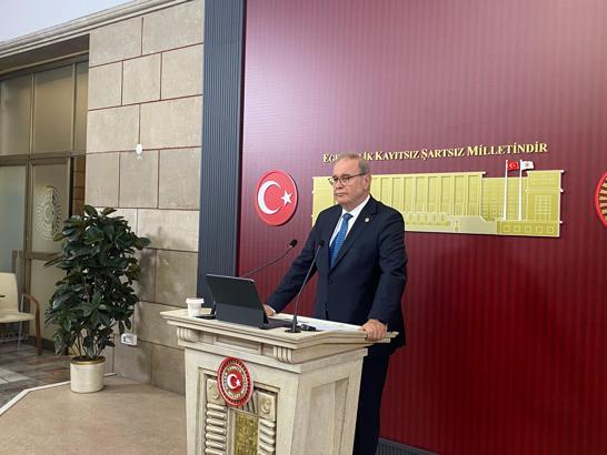 CHP'li Öztrak: Çerçeve yasanın çıkmasını şartlı bir başlangıç olarak görüyoruz