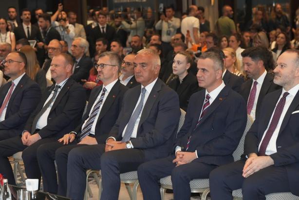 'Türkiye Markasının Küresel Anlatısı: Türk Dizileri' programı İstanbul’da başladı