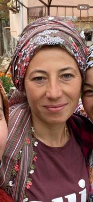 Hayvanları otlatmaya götüren 3 çocuk annesi kayboldu