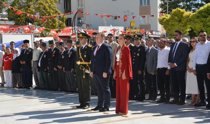Korkuteli’nde 30 Ağustos Zafer Bayramı törenle kutlandı