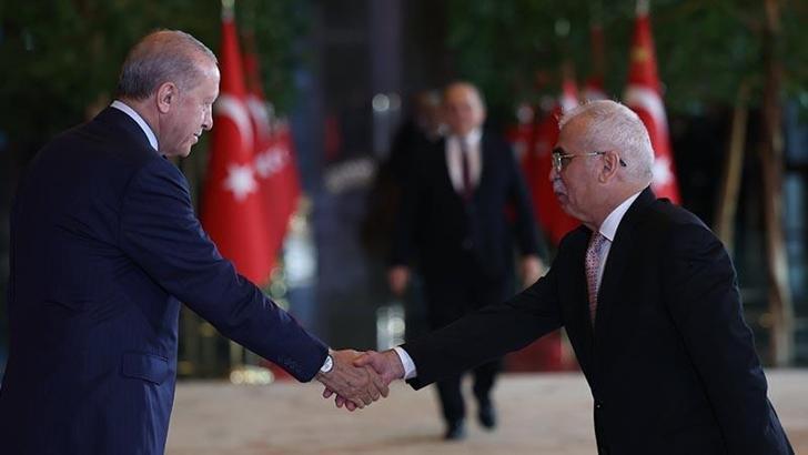 Cumhurbaşkanı Erdoğan, Zafer Bayramı tebriklerini kabul etti