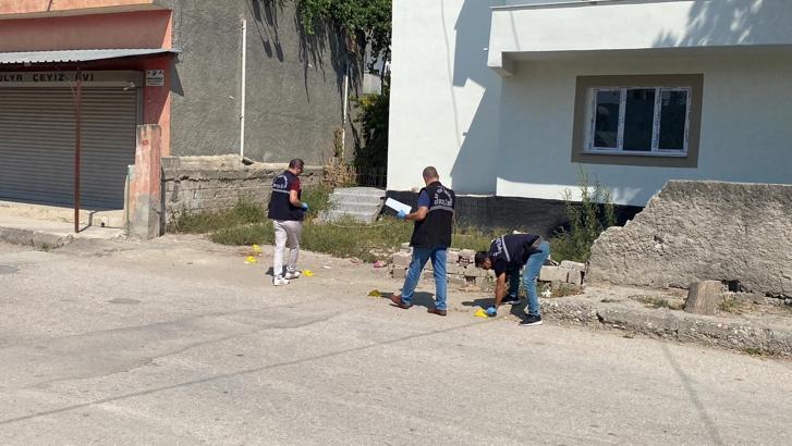 Boşanma aşamasındaki eşi ile baldızını tabancayla ağır yaraladı