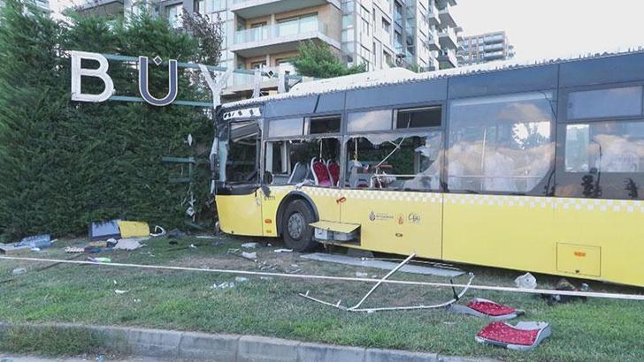 Zeytinburnu’ndaki İETT otobüsü kazasında ağır yaralanan yolcu hayatını kaybetti