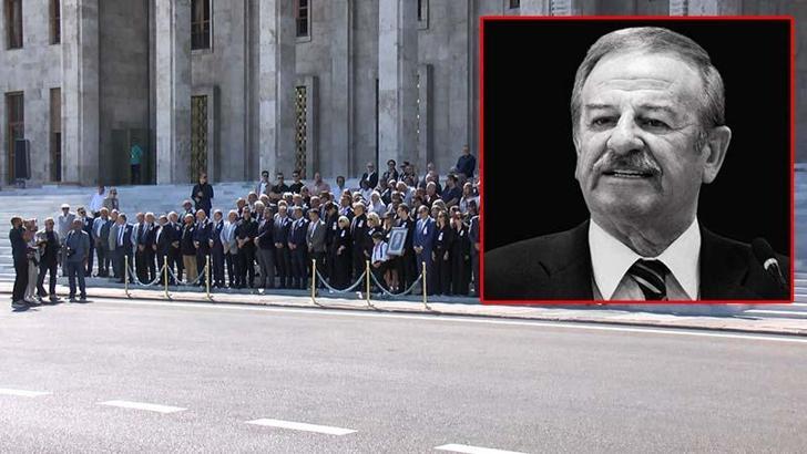 Hayatını kaybeden eski CHP Genel Başkan Vekili Selvi için TBMM'de tören düzenlendi