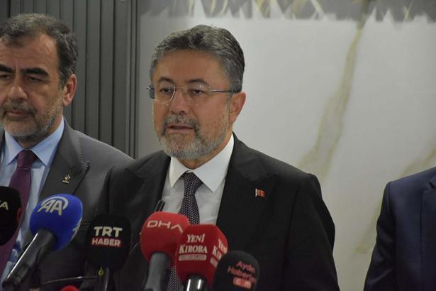 Bakan Yumaklı: Rekolte tahmini yaş incirde 388 bin, kuru incirde 94 bin ton (2)