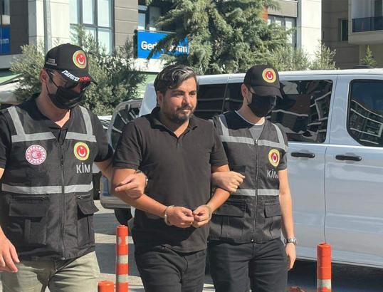Kapıkule'de TIR'da yurt dışına kaçarken yakalanan Arif Kocabıyık, adliyeye sevk edildi