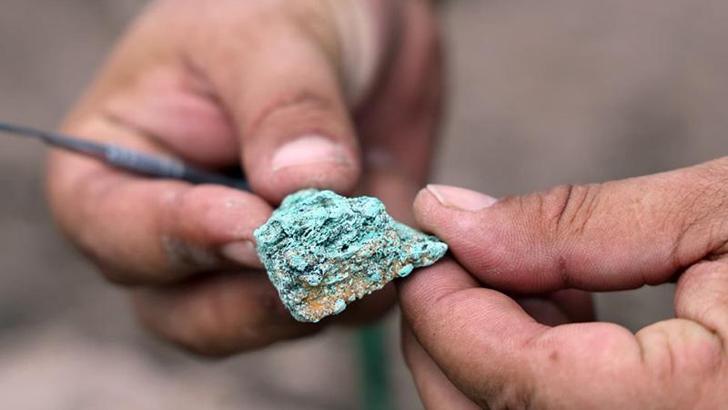 Çayönü Tepesi’nde milattan önce 6900’lere tarihlenen madencilik işliği ortaya çıkarıldı