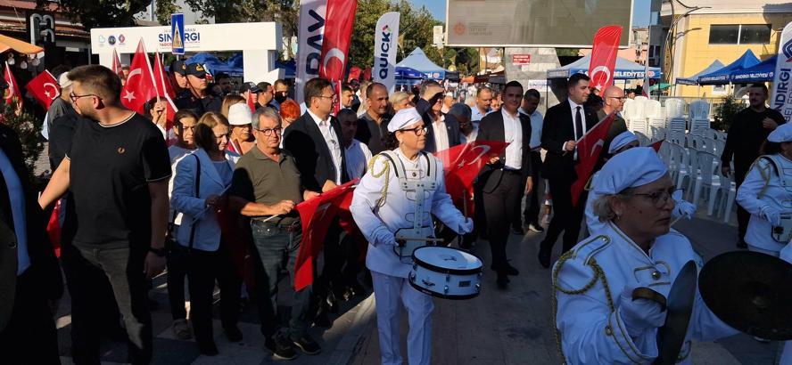 Sındırgı'da Yağcıbedir Halı, Kültür ve Sanat Günleri başladı