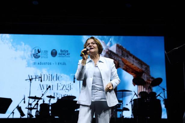 Başkan Gençay: Barış şenliklerimizi bir uygarlık mirası olarak görüyoruz
