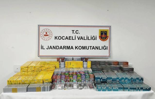 Durdurulan taklit cüzdanlar ile elektronik sigaralar ele geçirildi
