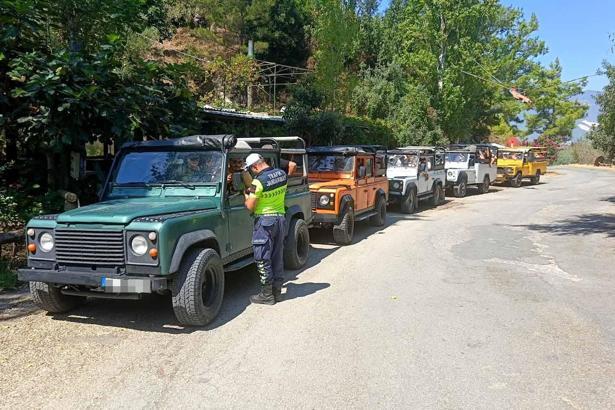 Kurallara uymayan safari araçlarına ceza