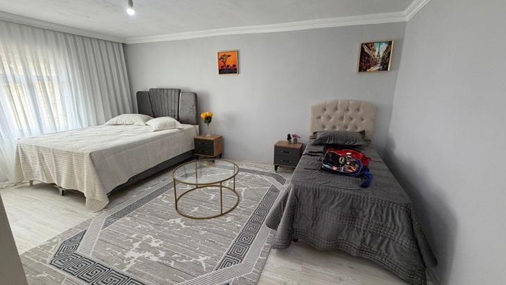 Tek odalı köhne evde yaşayan 9 kişilik aileye yeni yuva / Ek fotoğraflar