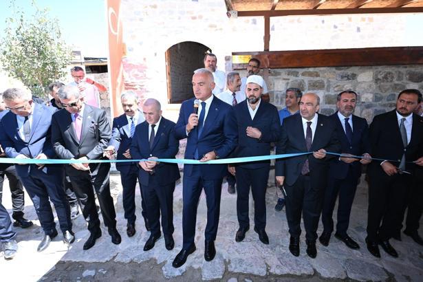Kültür ve Turizm Bakanı Mehmet Nuri Ersoy, Elazığ Arkeoloji ve Etnografya Müzesi’nin açılışına katıldı