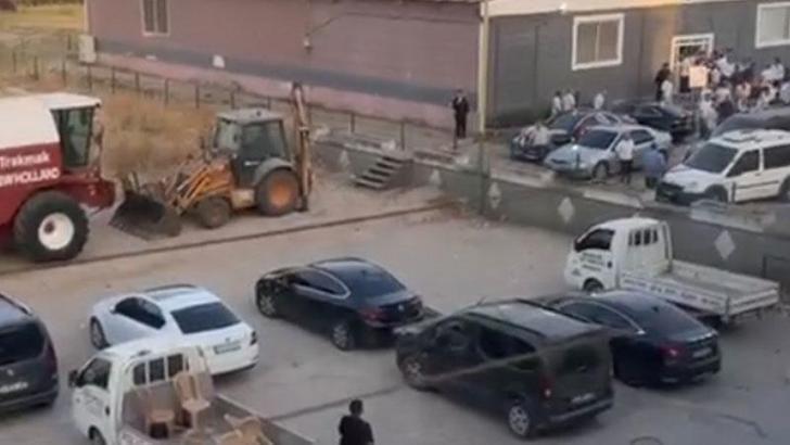 Düğün salonunda kardeşinin tartıştığı kişiyi bıçakla yaralayan şüpheli tutuklandı