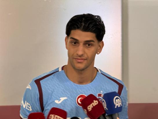 Trabzonspor’un yeni transferi Ali Habeşoğlu, Trabzon’a geldi