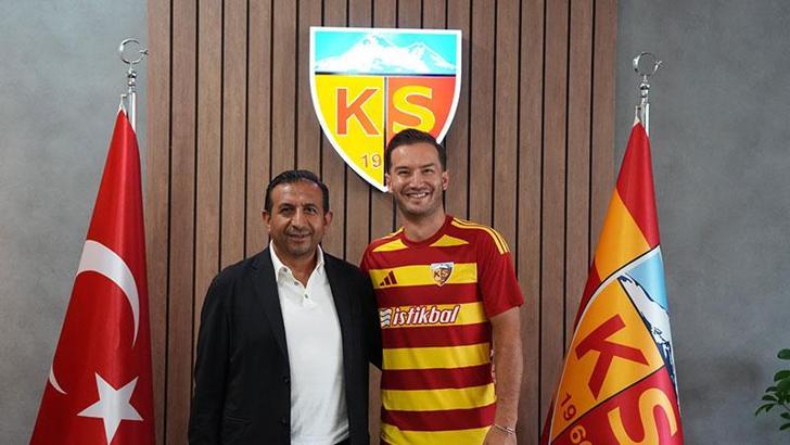 Kayserispor, Oğulcan Çağlayan ile 2 yıllık sözleşme imzaladı