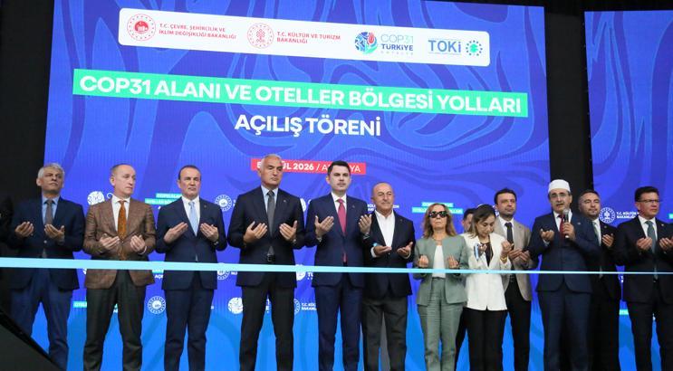 Bakan Kurum: Dünya Antalya'da buluşacak, dünya Antalya'da kucaklaşacak