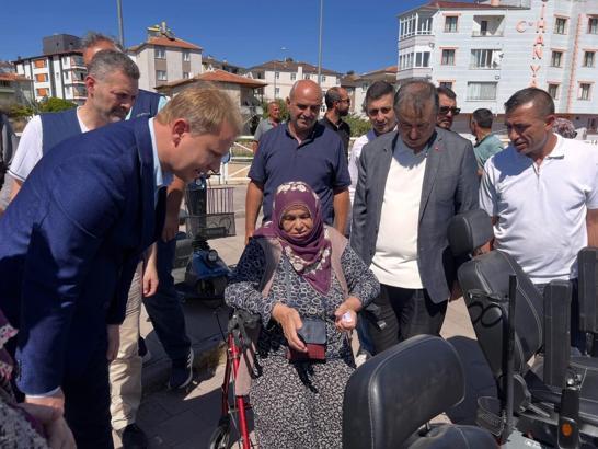 Kayseri’de 15 engelliye, akülü araç dağıtıldı